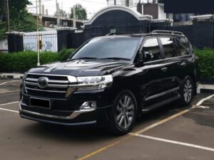 Ini Dia Syarat Rental Mobil Land Cruiser Jakarta di SJR